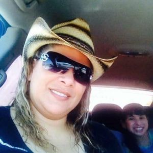 Meet your Posher, Bibi